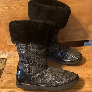 COACH NICOLE BOOTS, size 8